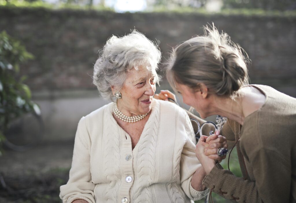 Best In-Home Care for Seniors in Oregon - Embrace Age Prepared